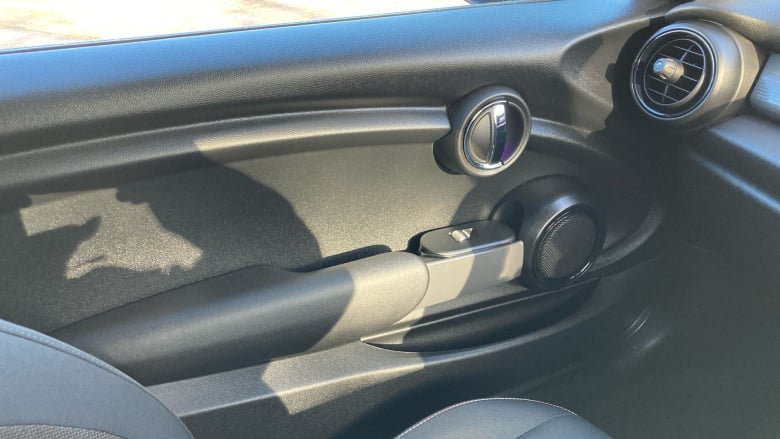 MINI Hatchback 1.5 Cooper Classic II 3dr Petrol Hatchback